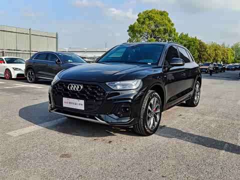 Audi Q5L 2025 40 TFSI — фото 21