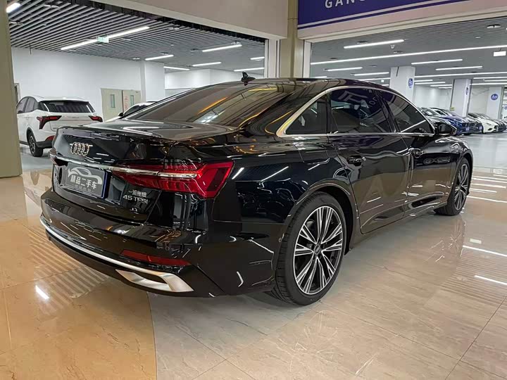 Audi A6L 45 TFSI избранная динамик — фото 19