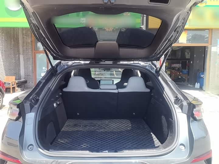 Changan UNI-T 2023 1.5 T Premium — фото 19