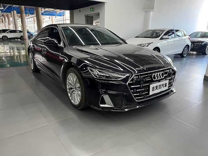 Audi A7L 2024 45 TFSI S-line — фото 4