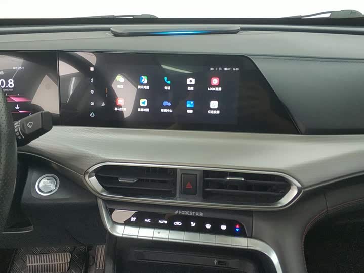 Changan UNI-T 2020 1.5 T Premium — фото 13
