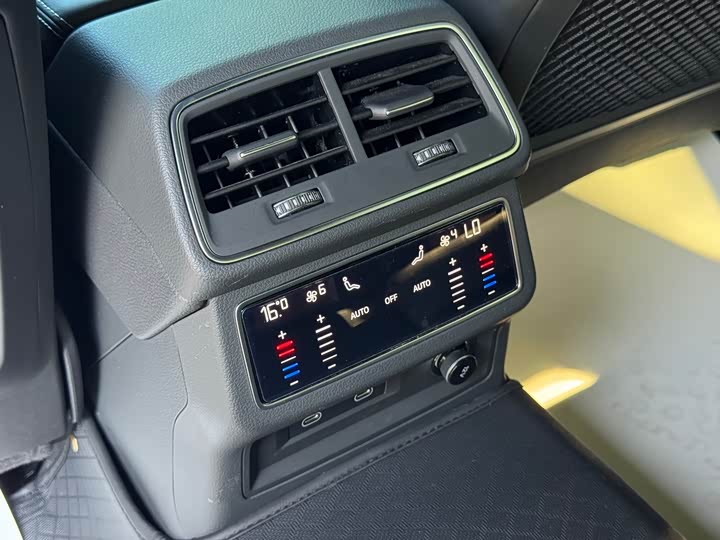 Audi A6L 2023 45 TFSI quattro — фото 18