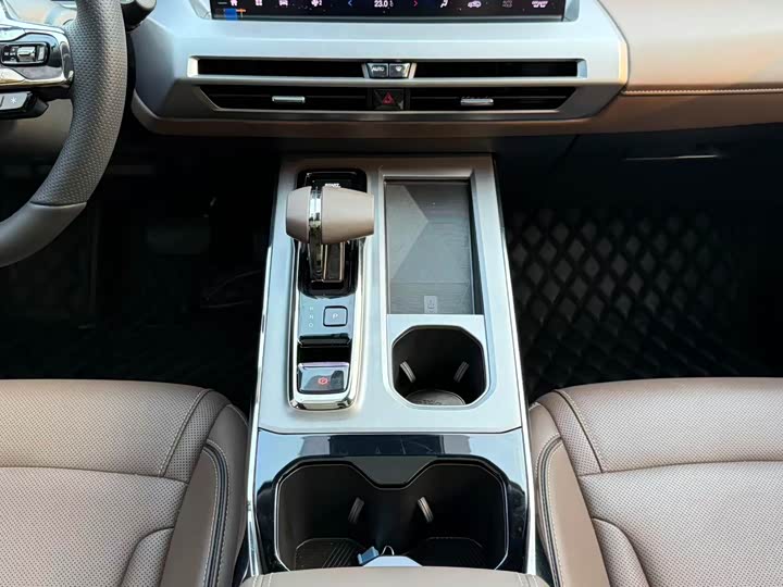 Trumpchi GS4 2024 MAX 1.5 T — фото 17