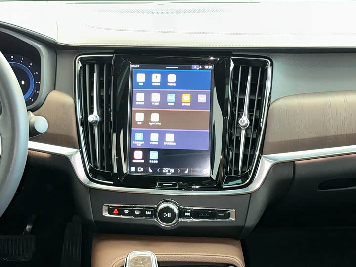 Volvo S90 2022 B 5 — фото 18