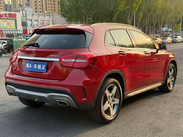 Mercedes-Benz GLA 2015 GLA 260 4 MATIC — фото 7