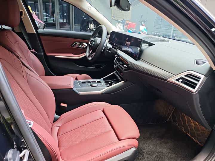 BMW 3 Series 320Li M спортпакет — фото 15