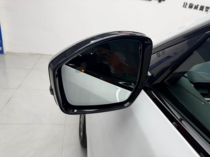 Jaguar F-PACE 2024 P 250 R-Dynamic SE — фото 5