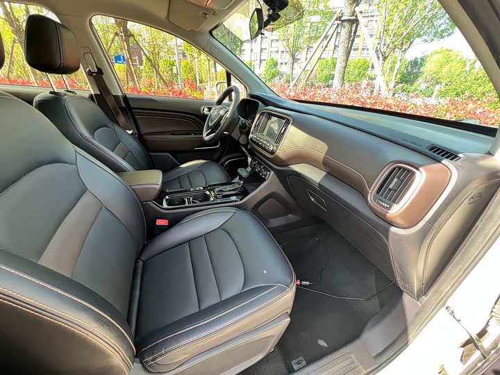 Trumpchi GS3 2017 200 T AT — фото 9