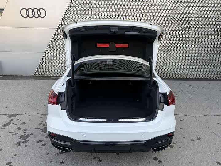 Audi A5L 2026 2.0 T quattro — фото 6