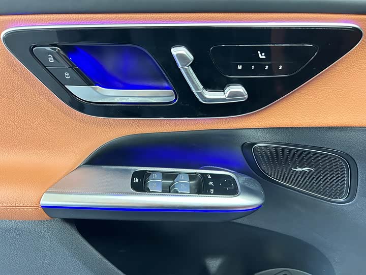 Mercedes-Benz GLC 2024 GLC 260 L 4 MATIC Luxury 5 — фото 13