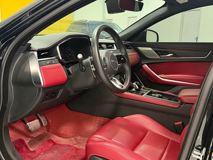 Jaguar XFL 2021 XFL 2.0 T P 250 4 WD — фото 4