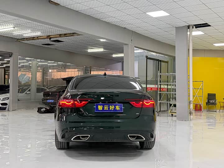 Jaguar XFL 2021 XFL 2.0 T P 250 4 WD — фото 8