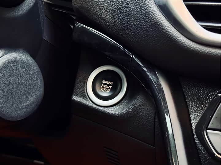 Trumpchi GS4 2019 270 T AT 2 WD — фото 22