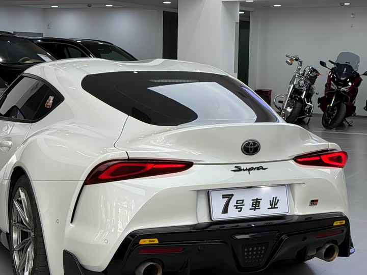 Toyota SUPRA 2022 GR SUPRA 3.0 T Standard — фото 13
