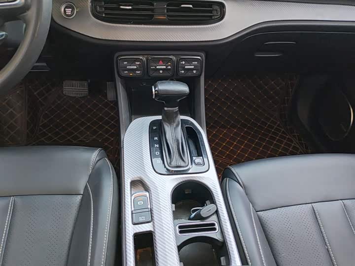 Trumpchi GS3 2021 POWER 270 T AT — фото 14