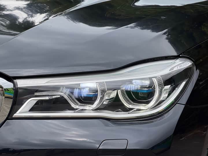 BMW 7-Series 2018 740 Li x Drive M — фото 4