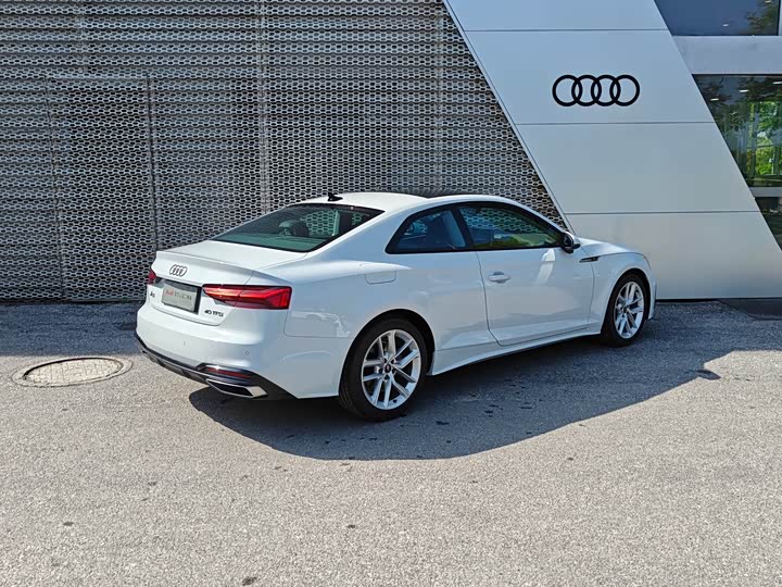 Audi A5 2024 Coupe 40 TFSI — фото 4