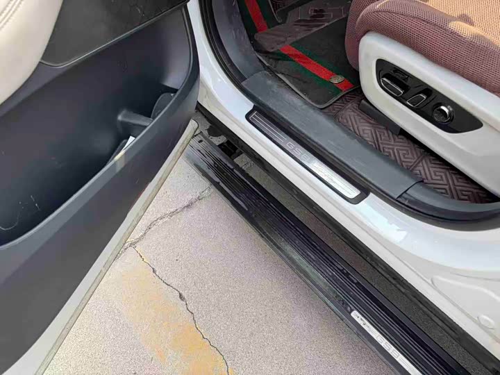 Trumpchi GS8 2022 2.0 TM 4 WD ( ) — фото 10