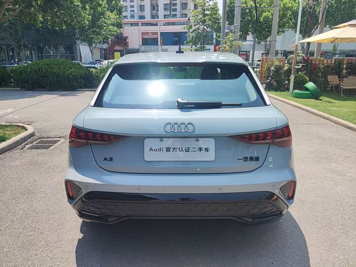 Audi A3 2026 Sportback 35 TFSI + — фото 4