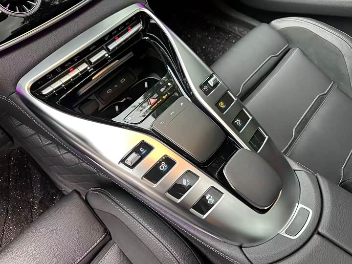 Mercedes-Benz AMG 2025 AMG GT 50 — фото 6