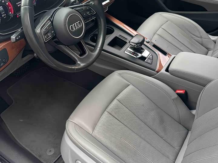 Audi A4L 2020 40 TFSI — фото 18