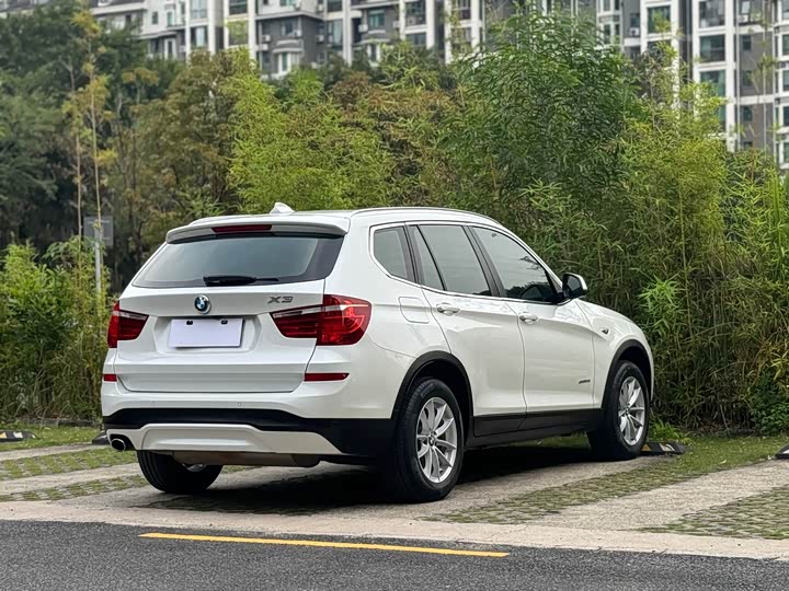 BMW X3 2016 s Drive 20i — фото 17