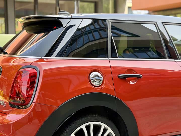 MINI Hatch — фото 10
