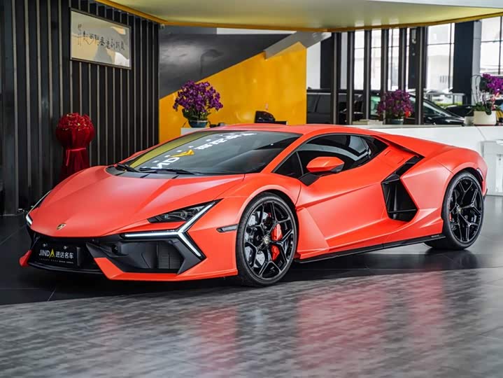 Lamborghini Revuelto 2026 6.5 L AT — фото 1