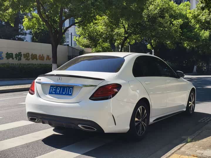 Mercedes-Benz C-Class C 260 спорт — фото 11