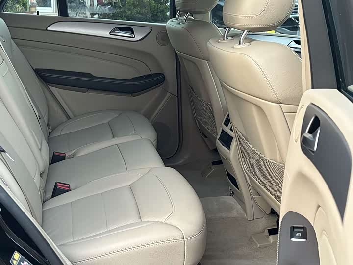 Mercedes-Benz M-Class 2015 ML 320 4 MATIC — фото 9