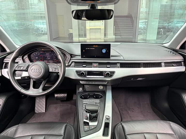 Audi A4L 2019 40 TFSI VI — фото 6