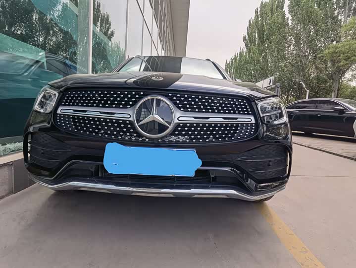 Mercedes-Benz GLC 2021 GLC 260 L 4 MATIC Luxury — фото 3