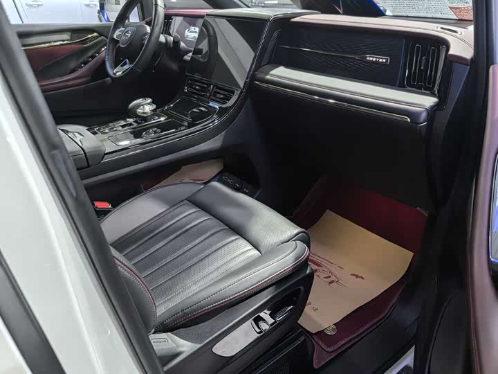 Trumpchi M8 2023 400 T — фото 12