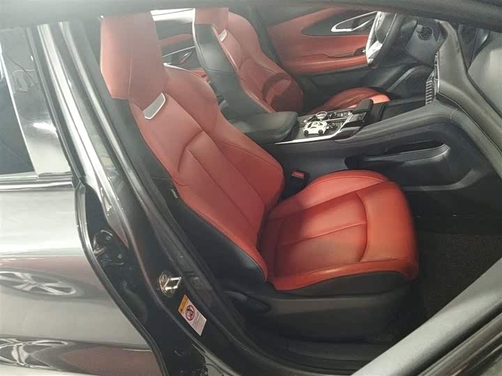 Changan UNI-T 2020 1.5 T Premium — фото 16