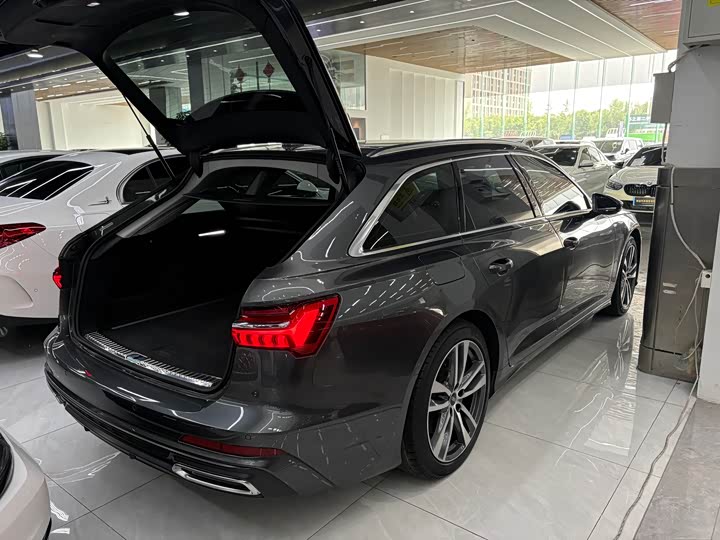 Audi A6 2021 Avant 45 TFSI — фото 4