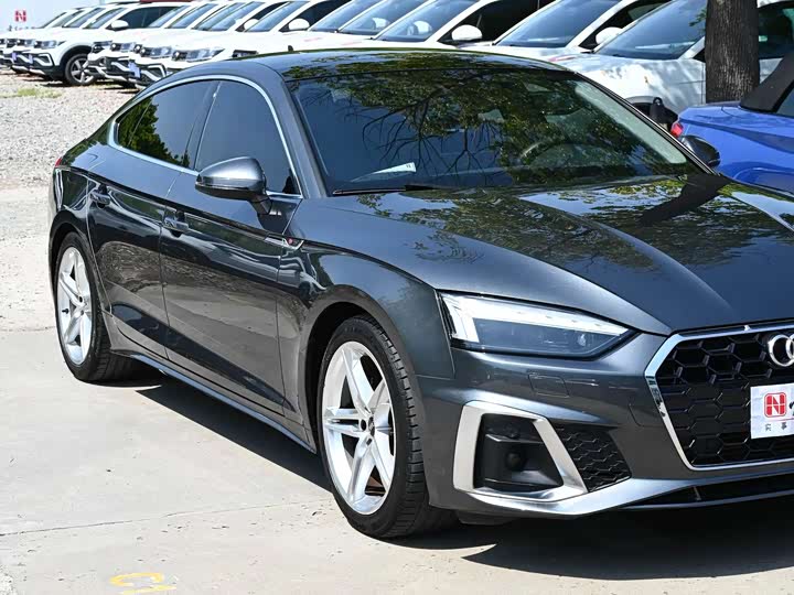 Audi A5 2022 Sportback 40 TFSI — фото 8
