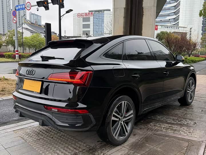 Audi Q5L Sportback 2021 45 TFSI — фото 8
