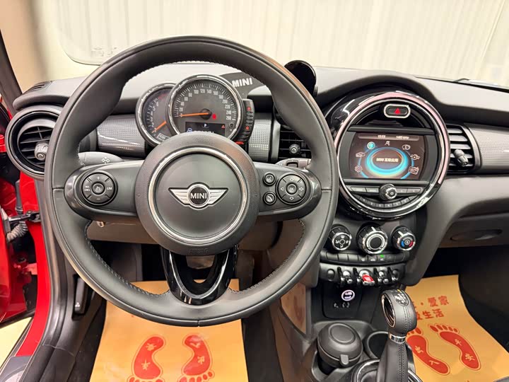 MINI Hatch — фото 14
