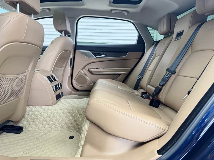 Jaguar XFL 2022 XFL 2.0 T P 250 2 WD — фото 9