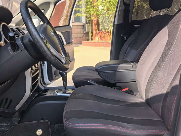 Changan CX20 2014 1.4 L IMT IV — фото 7
