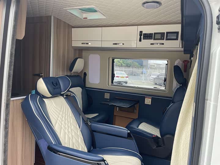 SAIC Maxus V 90 2021 2.0 T V 90 B — фото 45