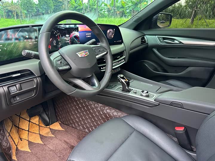 Cadillac CT 5 2024 28 T Luxury Pro — фото 5