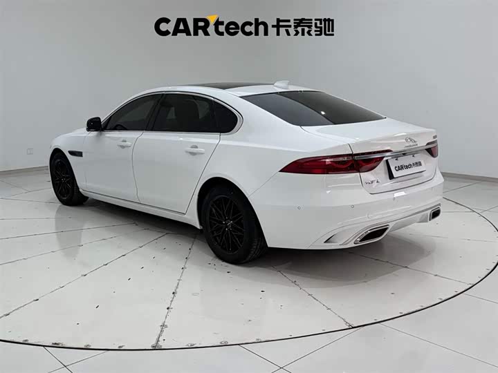 Jaguar XFL 2023 XFL 2.0 T P 200 2 WD — фото 7
