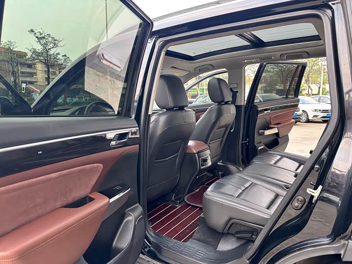 Trumpchi GS8 2017 320 T 2 WD ( ) — фото 10