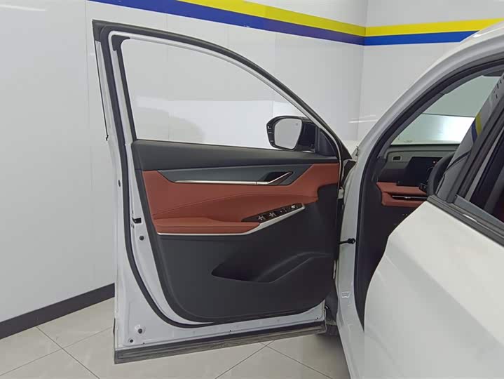 Changan CS75 PLUS 2024 1.5 T — фото 7