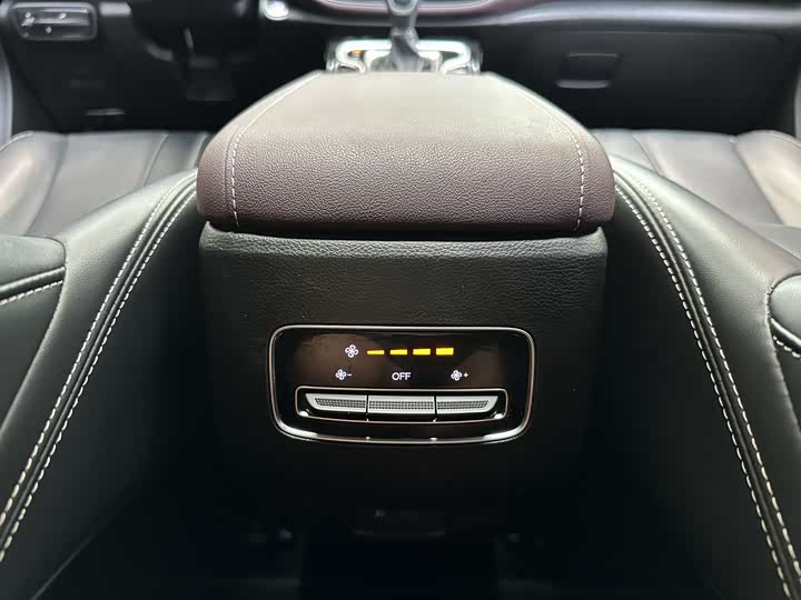 Trumpchi M6 2023 PRO 270 T DCT — фото 20