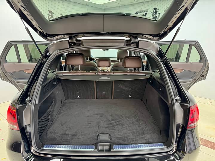 Mercedes-Benz GLC 2021 GLC 300 L 4 MATIC — фото 24