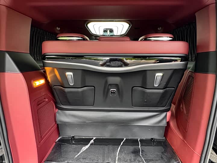 Ford Tourneo — фото 36