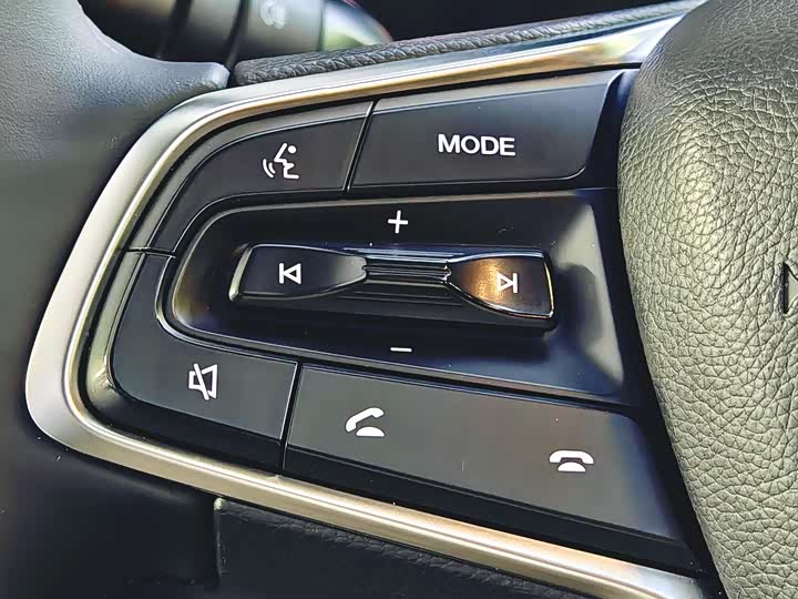 Trumpchi M6 2023 PRO 270 T DCT — фото 18
