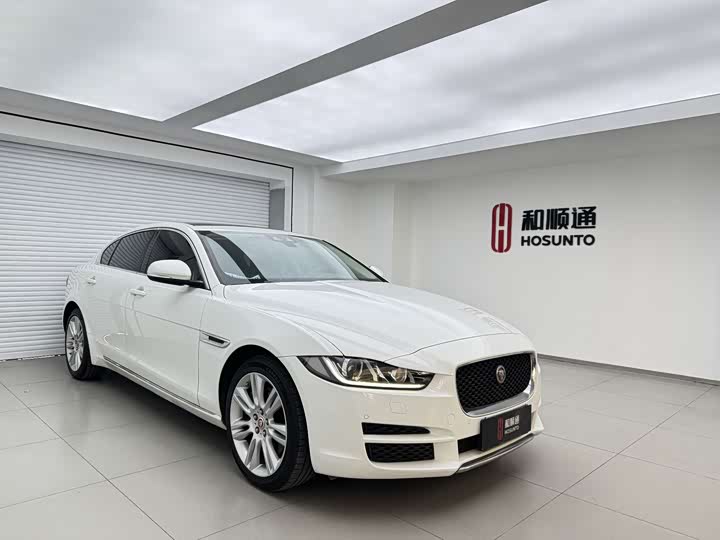 Jaguar XEL 2018 2.0 T 200 PS — фото 3